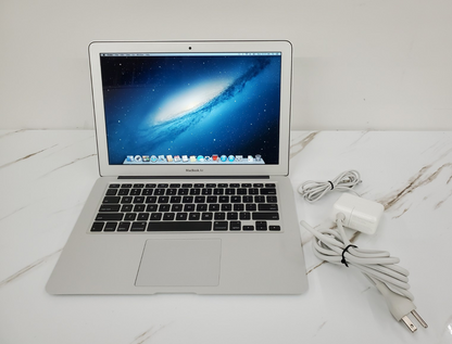 Apple MacBook Air A1466 13.3" Intel I5 CPU 4GB RAM 120 SSD