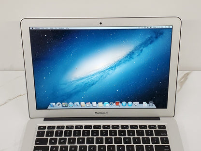 Apple MacBook Air A1466 13.3" Intel I5 CPU 4GB RAM 120 SSD
