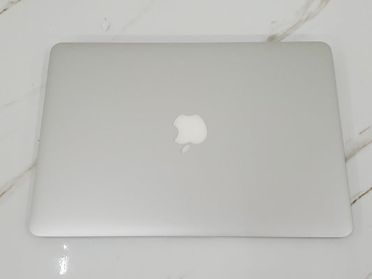 Apple MacBook Air A1466 13.3" Intel I5 CPU 4GB RAM 120 SSD